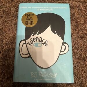 Wonder book by R.J. Palacio